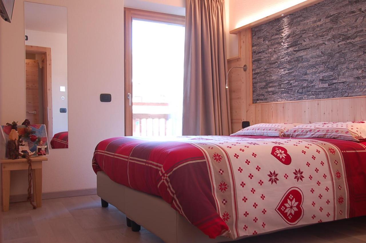 Hotel Carpe Diem Лівіньо Екстер'єр фото